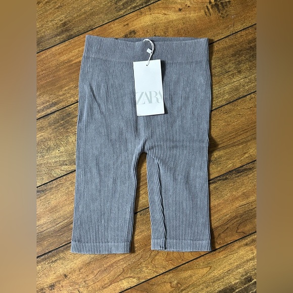 Zara Pants - Zara Ribbed Knit Biker Shorts Gray XS/S NWT